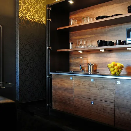 La Gioia Chic Angel Apartmanhotel 4*