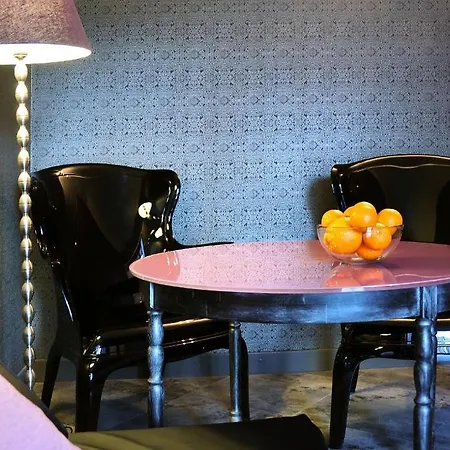 La Gioia Chic Angel Apart Otel